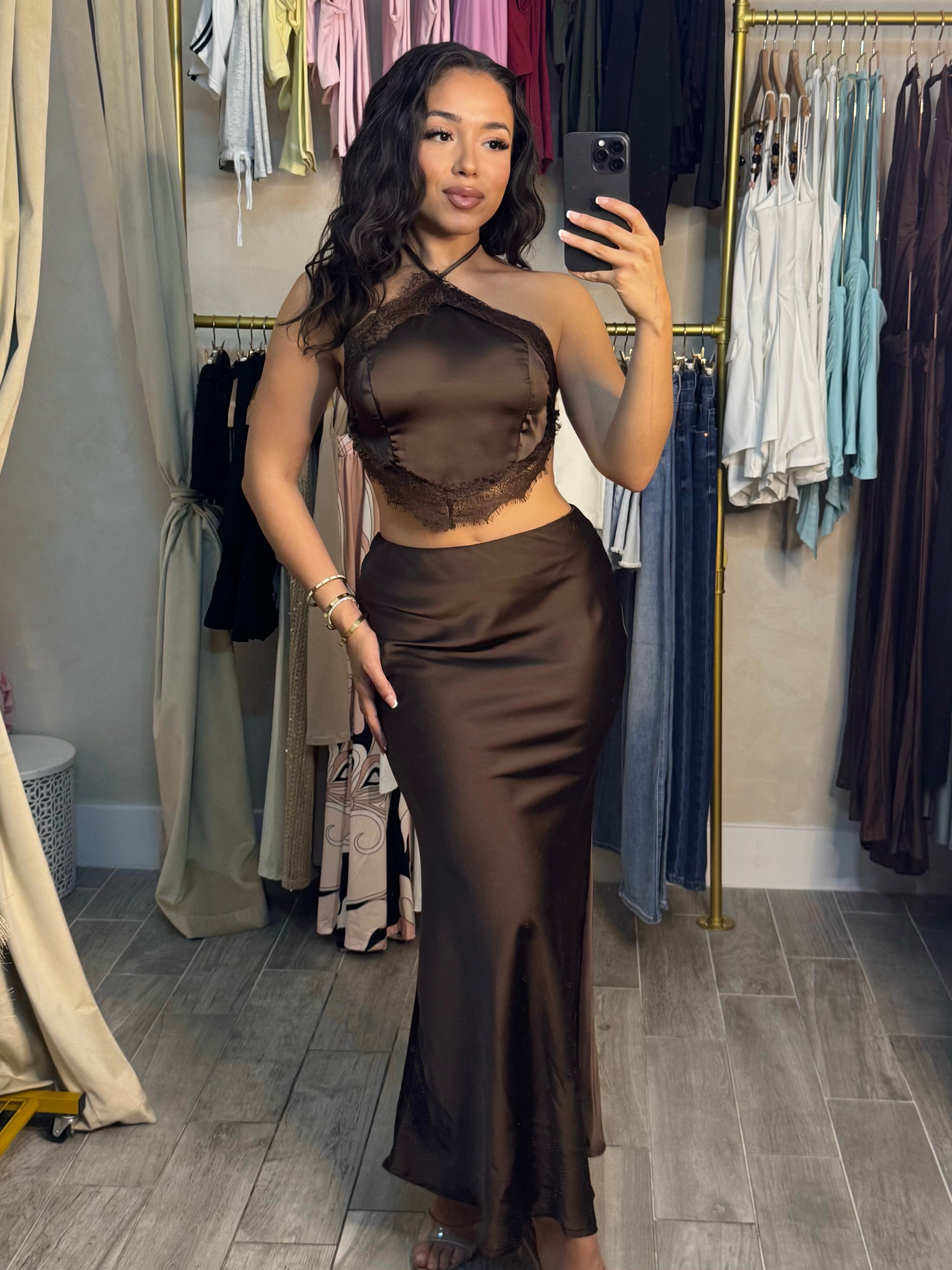 CHOCOLATE LACE SKIRT SET