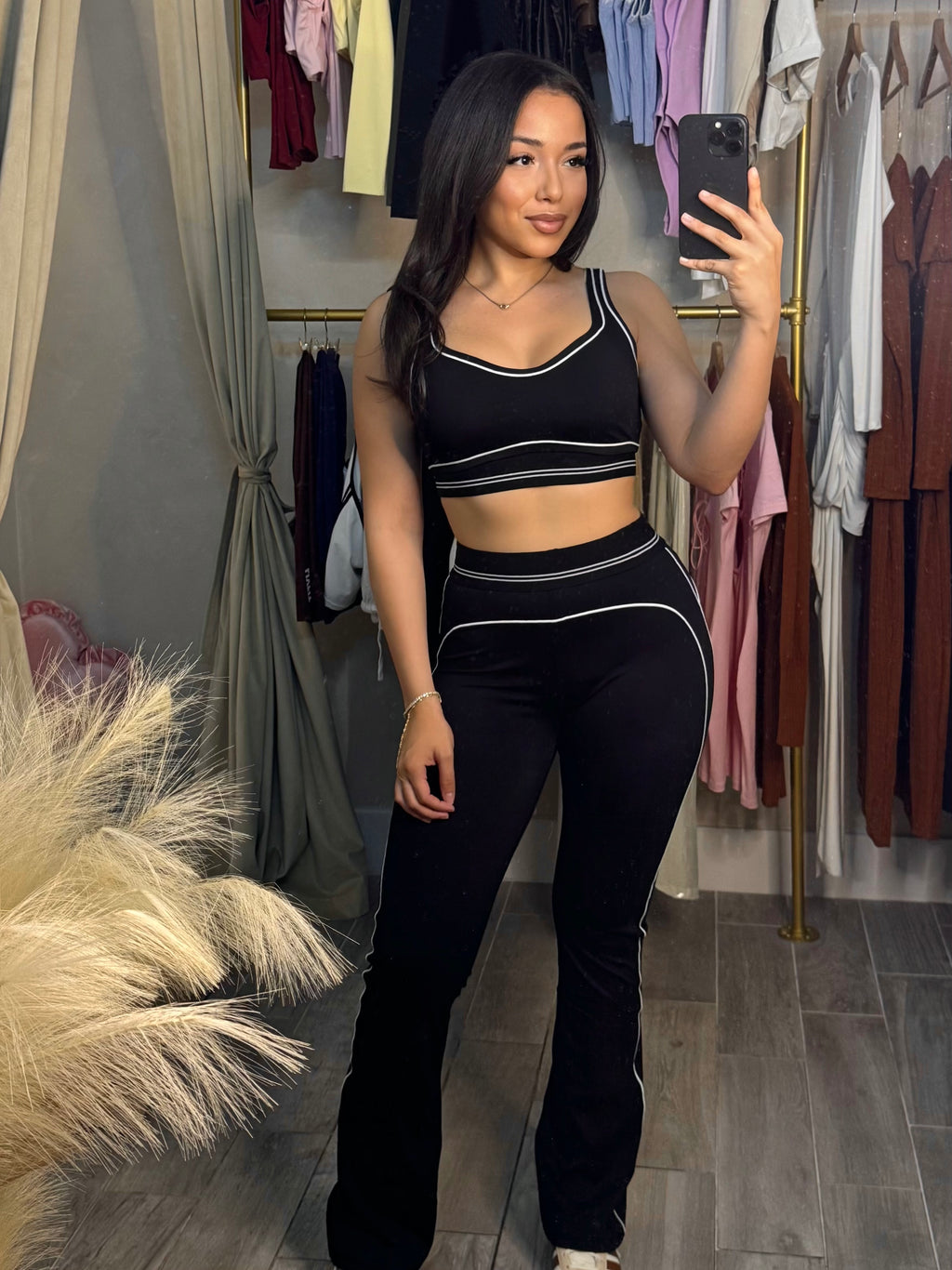 BLACK & WHITE SEAMLESS PANT SET